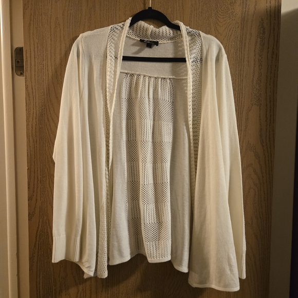 White Open-Front Cardigan - Picture 2 of 6
